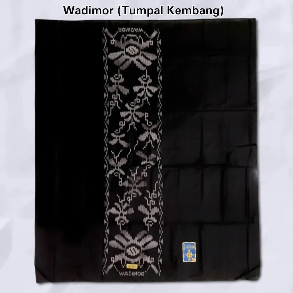 Sarung Wadimor Tumpal Kembang Hitam Black Series Original Sarung Tenun Dewasa